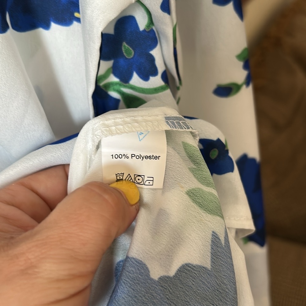 Shein blouse - Picture 5 of 5